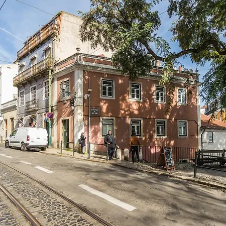 Alfama Tale Four-bedroom W/ River View - By Lu Holidays