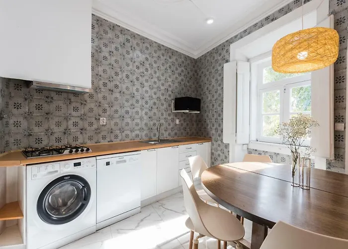 Alfama Tale Four-bedroom W/ River View - By Lu Holidays