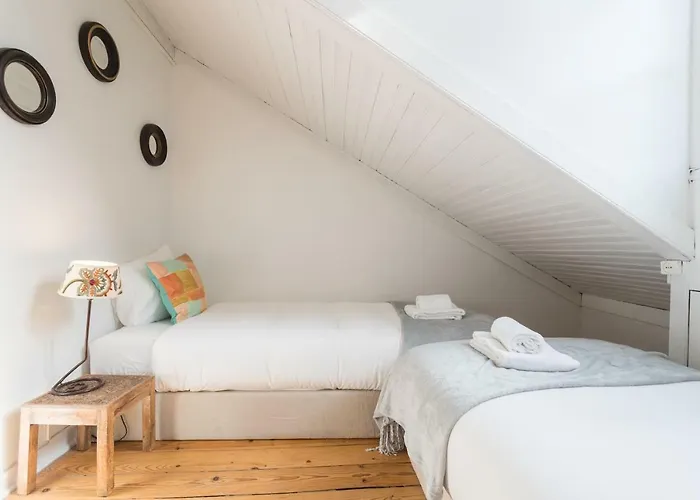 Alfama Tale Four-bedroom W/ River View - By Lu Holidays