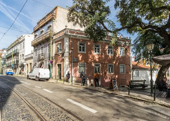 Alfama Tale Four-bedroom W/ River View - By Lu Holidays